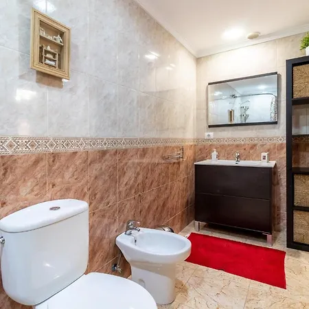 Flatguest + 2 Bdr + Wifi + 4pax *