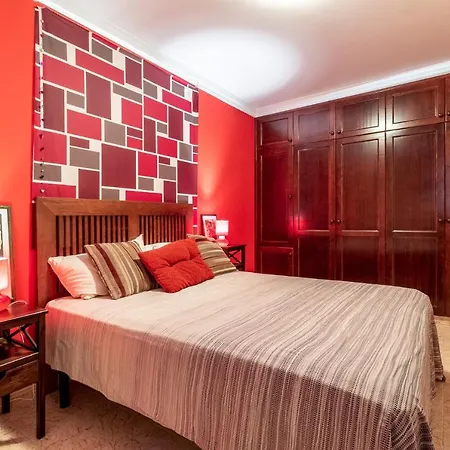 Flatguest + 2 Bdr + Wifi + 4pax Apartmán